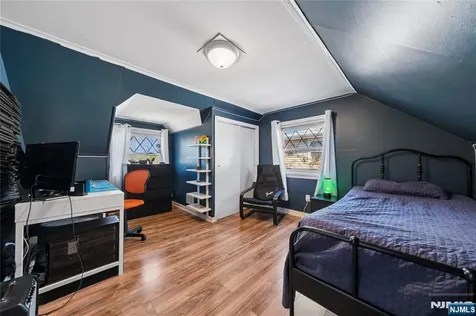 182 Carlson Place Bergenfield NJ 07621