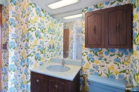 345 5th Street Ridgefield Park NJ 07660