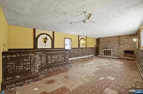 345 5th Street Ridgefield Park NJ 07660