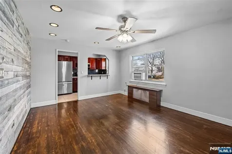 418 Esplanade Hackensack NJ 07601