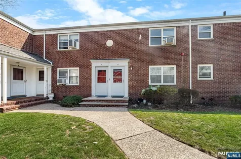 418 Esplanade Hackensack NJ 07601