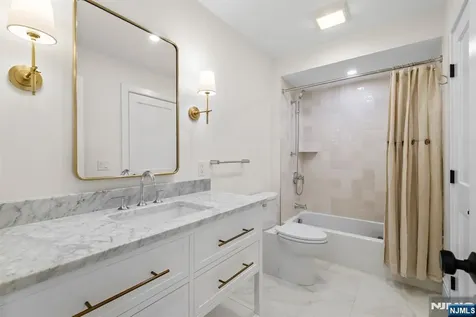 780 Frederick Court Wyckoff NJ 07481