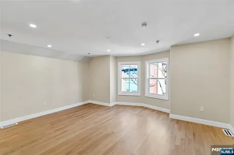 306 Grand Street Jersey City NJ 07302
