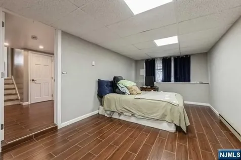 23 Asmus Road Closter NJ 07624