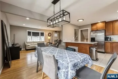 23 Asmus Road Closter NJ 07624