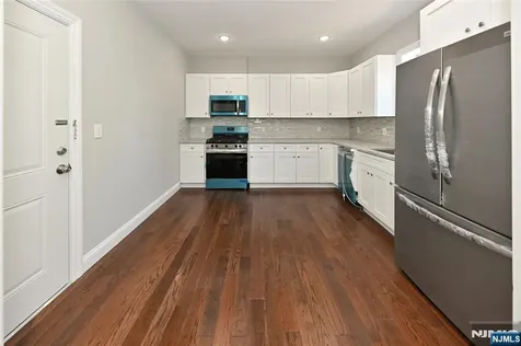 59 Lincoln Avenue Fair Lawn NJ 07410
