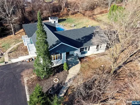 2 Rossi Drive Clinton Twp NJ 08809