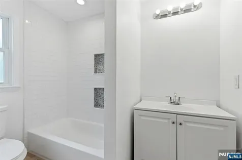 2 Rossi Drive Clinton Twp NJ 08809