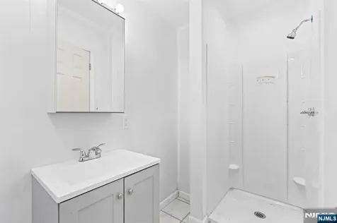2 Rossi Drive Clinton Twp NJ 08809