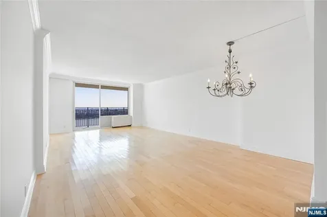 1530 Palisade Avenue Fort Lee NJ 07024