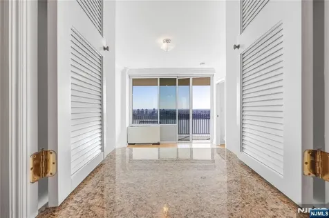 1530 Palisade Avenue Fort Lee NJ 07024
