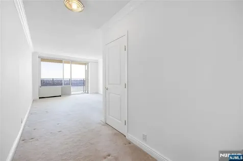 1530 Palisade Avenue Fort Lee NJ 07024