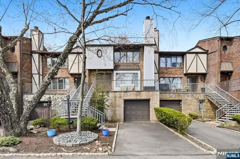 900 Valley Road Clifton NJ 07013