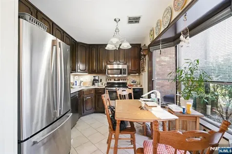 900 Valley Road Clifton NJ 07013