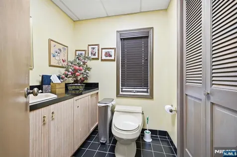 900 Valley Road Clifton NJ 07013
