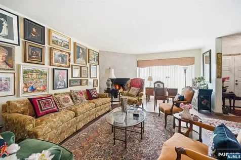 900 Valley Road Clifton NJ 07013