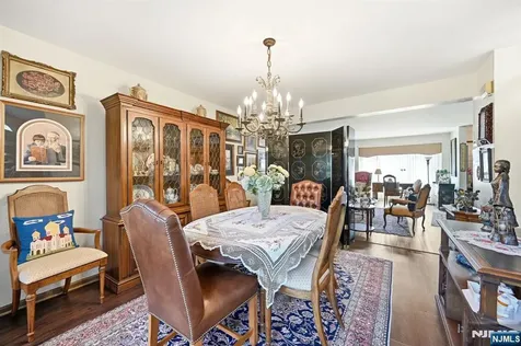 900 Valley Road Clifton NJ 07013