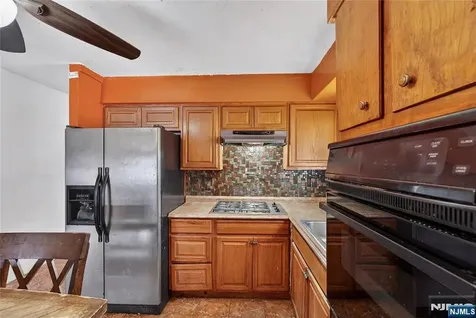 241 Halsted Street East Orange NJ 07018