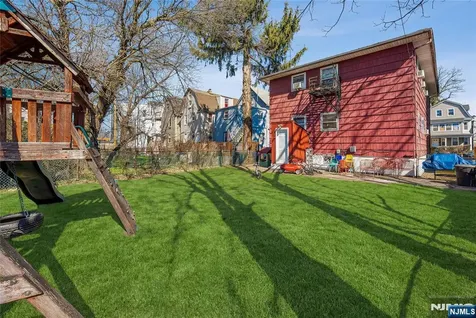 241 Halsted Street East Orange NJ 07018