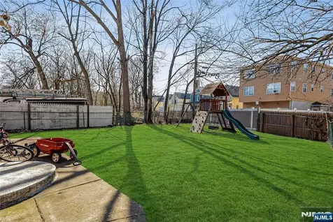 241 Halsted Street East Orange NJ 07018