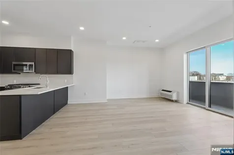 487 Market Street Saddle Brook NJ 07663