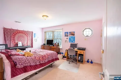 2 Lilac Road Jefferson Township NJ 07849