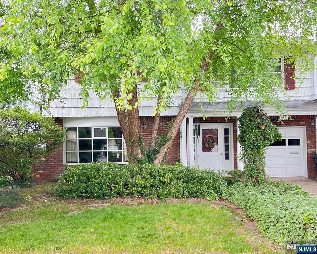 156 Cedar Avenue Hackensack NJ 07601