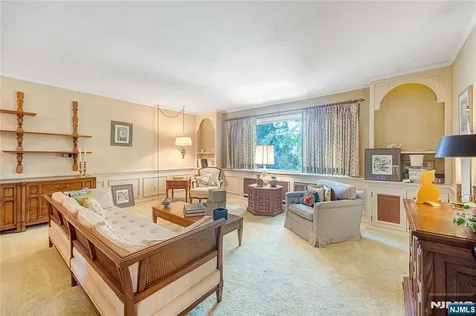 156 Cedar Avenue Hackensack NJ 07601