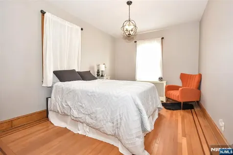 519 Saint Pauls Avenue Cliffside Park NJ 07010