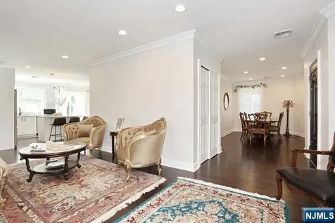 27 West Street Closter NJ 07624