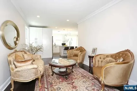 27 West Street Closter NJ 07624