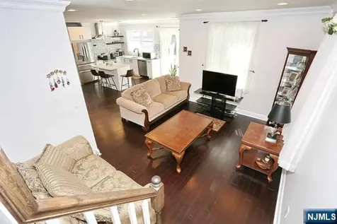 27 West Street Closter NJ 07624