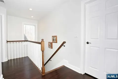 27 West Street Closter NJ 07624