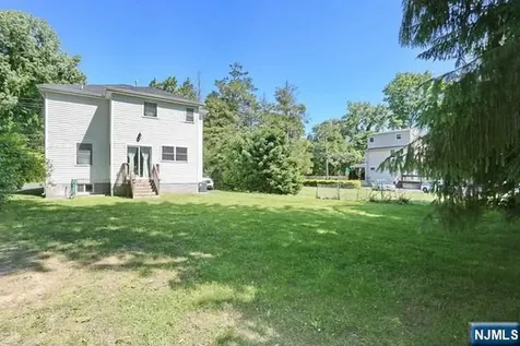 27 West Street Closter NJ 07624
