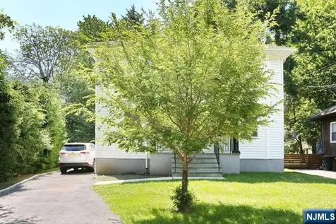 27 West Street Closter NJ 07624