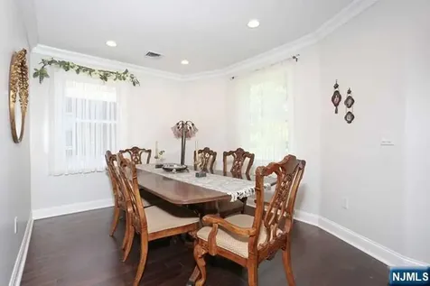 27 West Street Closter NJ 07624