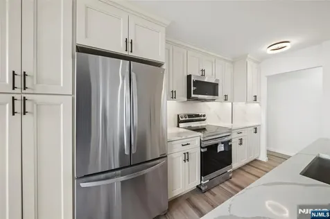 300 Winston Drive Cliffside Park NJ 07010
