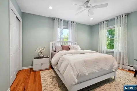 204 Deerfield Lane Franklin Lakes NJ 07417