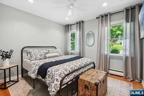 204 Deerfield Lane Franklin Lakes NJ 07417