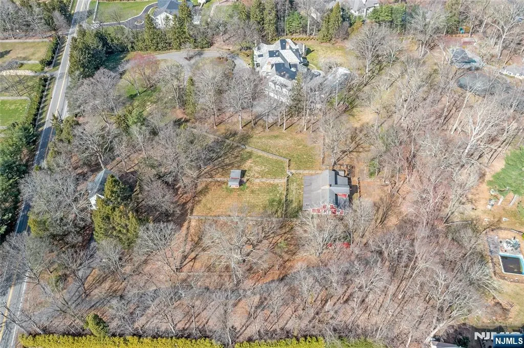 98 E Saddle River Road Saddle River NJ 07458