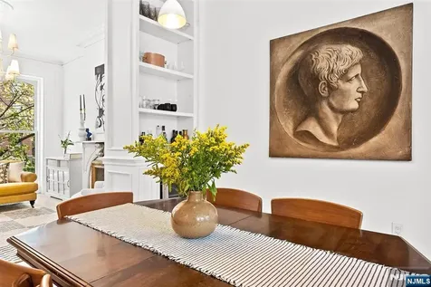 633 Jersey Avenue Jersey City NJ 07302