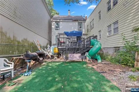 42 Mead Street Newark NJ 07106