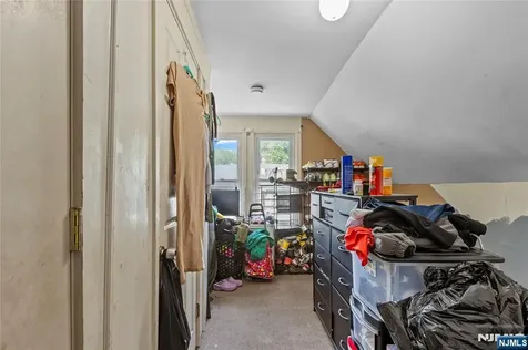 42 Mead Street Newark NJ 07106