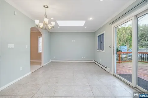 31 Collins Avenue Closter NJ 07624