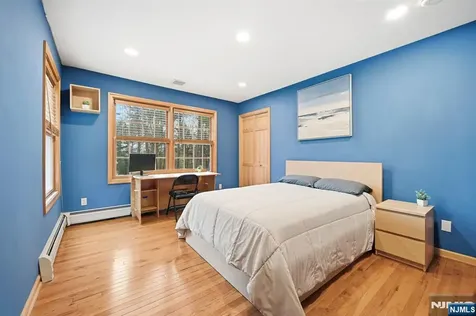 219 Snake Den Road Wanaque NJ 07465