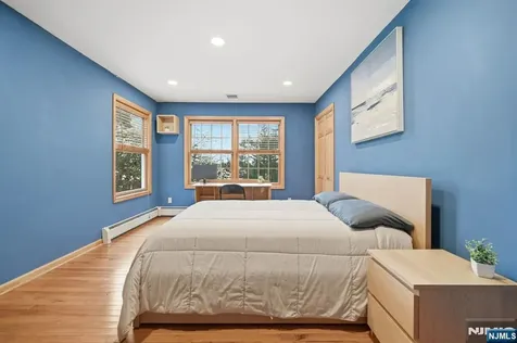 219 Snake Den Road Wanaque NJ 07465