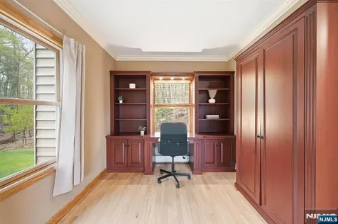 219 Snake Den Road Wanaque NJ 07465