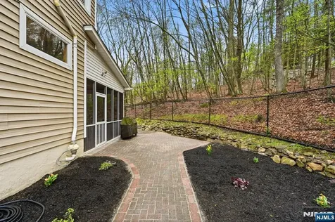 219 Snake Den Road Wanaque NJ 07465