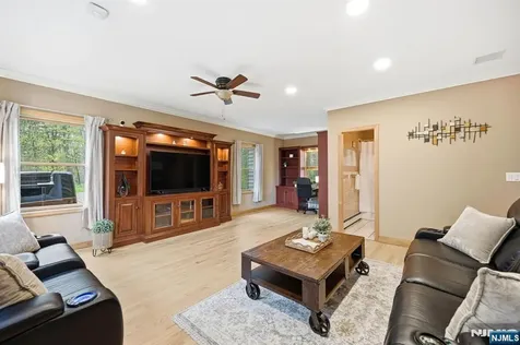 219 Snake Den Road Wanaque NJ 07465
