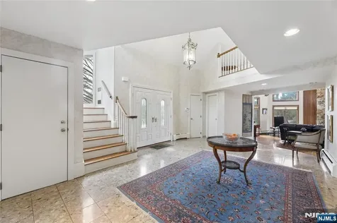 9 Toboggan Ridge Road Saddle River NJ 07458